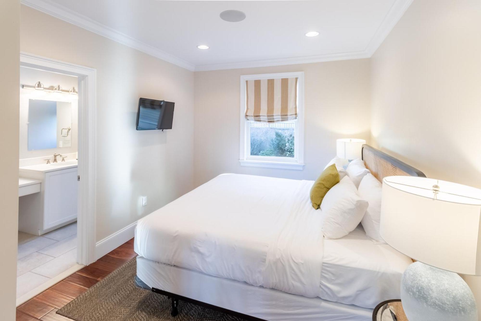 Апартаменты The Newport Lofts - 546 Thames Street Экстерьер фото