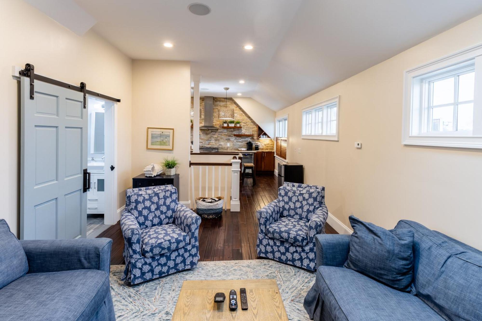 Апартаменты The Newport Lofts - 546 Thames Street Экстерьер фото